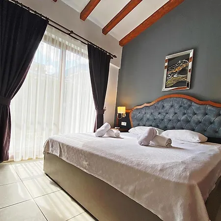 Likya Pearl 2+1 Villa, Oezel Havuzlu, וילה *